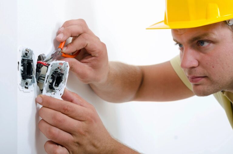 Are Gfci Outlets Required In Bathrooms?